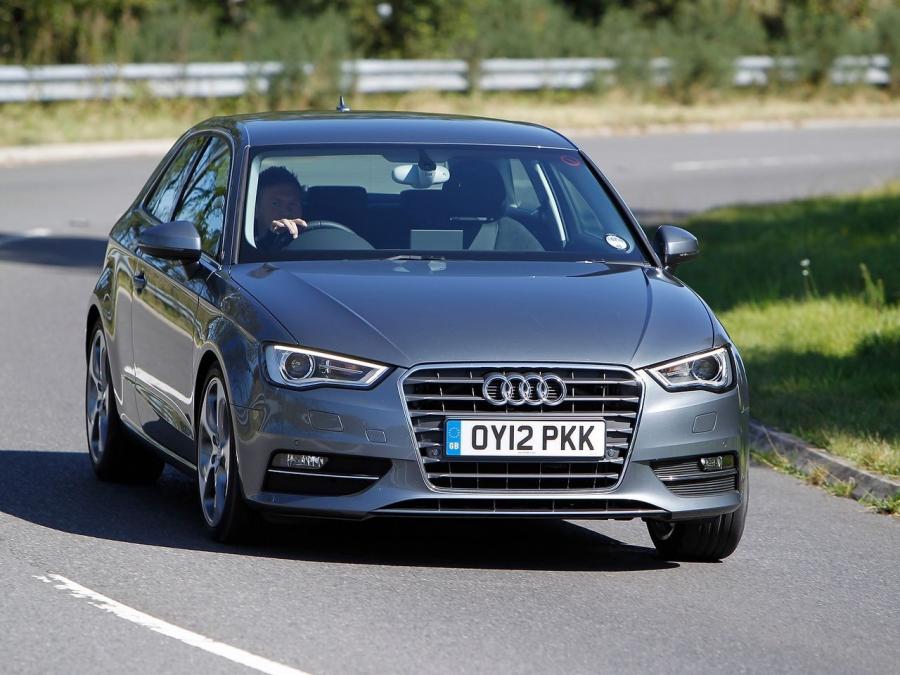  Audi A3 2.0 TDI (8V) 2012 года  (UK) (фото 4 из 16)